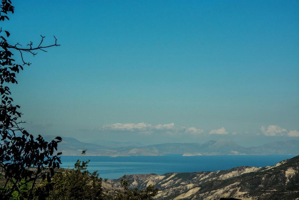 Theasis Suites-Ορεινή Φιλοξενία Kato Sinikia Trikalon Exteriér fotografie